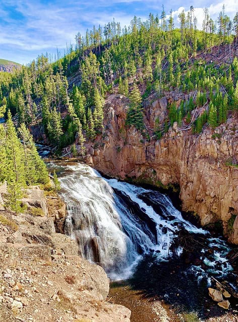 Yellowstone Waterfall