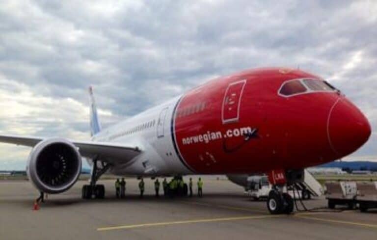 Norwegian Airlines Review – 5 Reasons To Use Norwegian Air