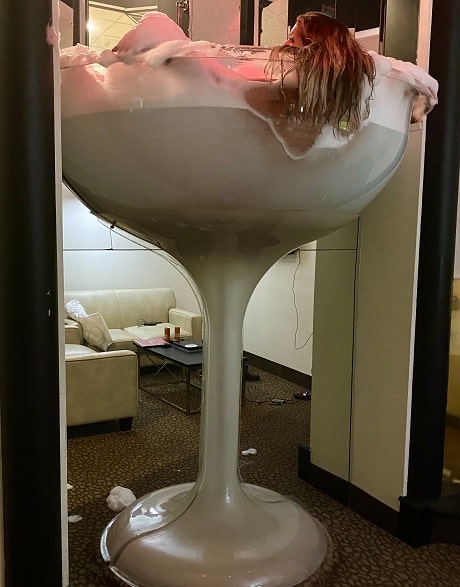 Champagne Hot Tub