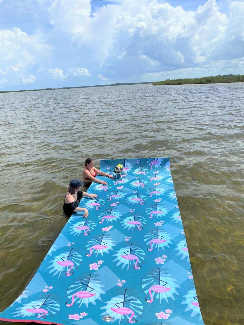 The Best Floating Water Mats And Floating Foam Mats Compared