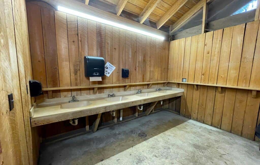 Treehouse Rental Bathroom