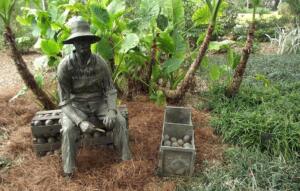 Outdoor Sculpture Leu Gardens