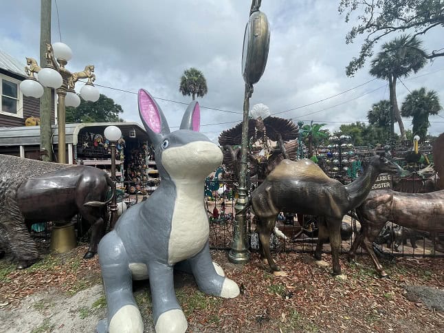 Barberville Yard Art Emporium
