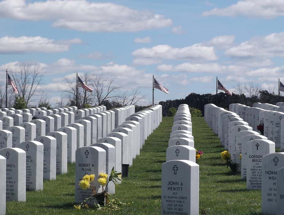 Great Lakes National Cemetery