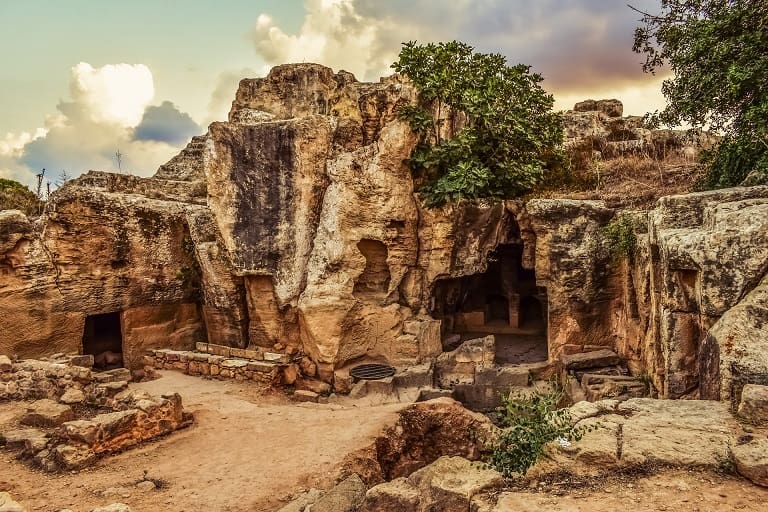 cyprus tombs of the kings