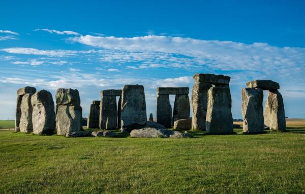 How To Visit Stonehenge For Free - With Maps!