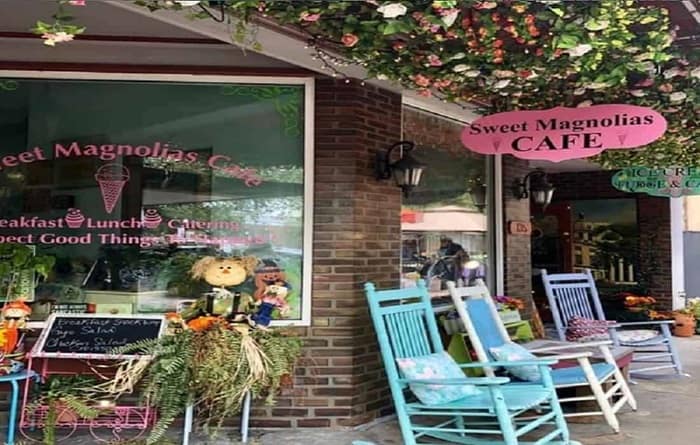 Sweet Magnolias Cafe Outside