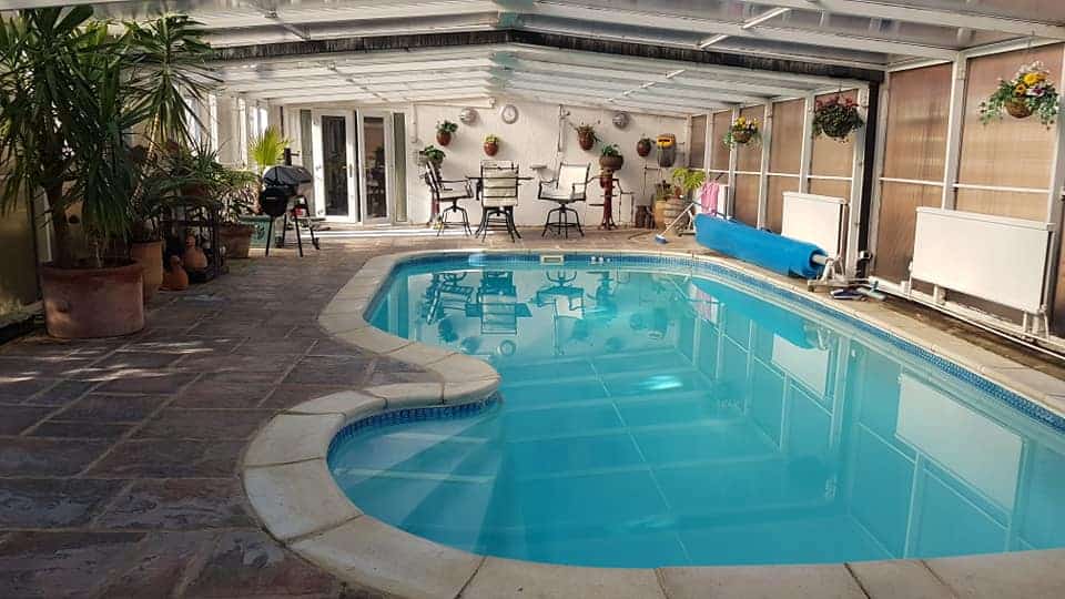 Knaresborough Airbnb Pool