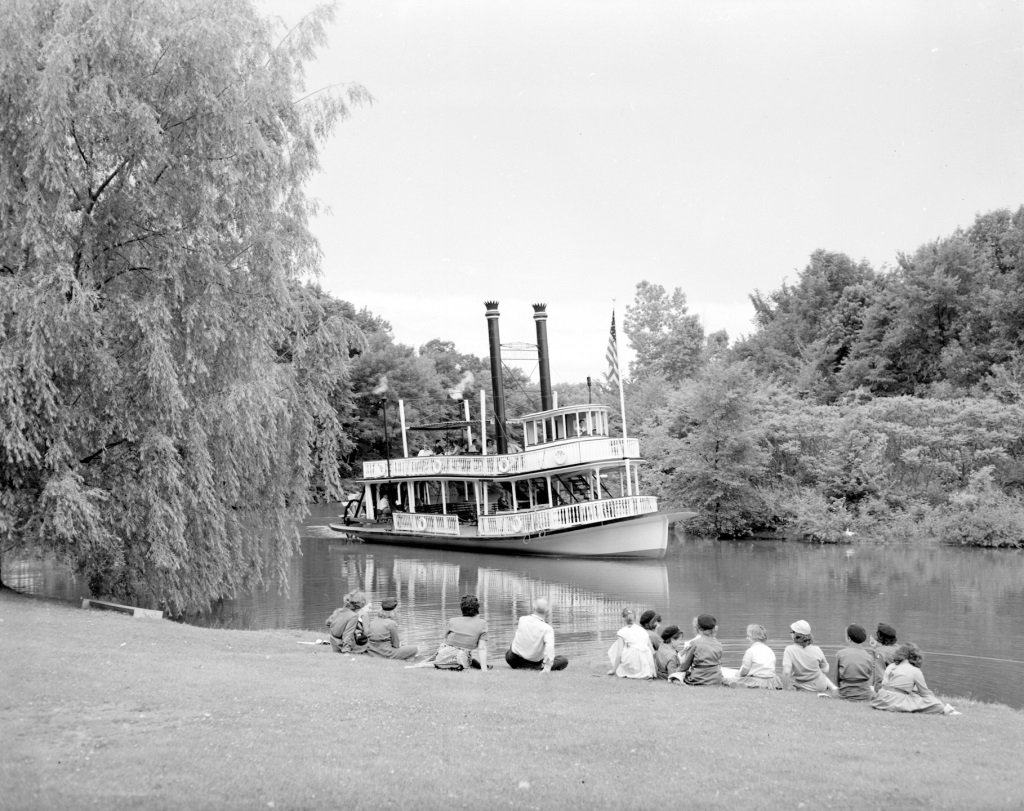 Suwanee-Steamboat-PC-Reuther-Library