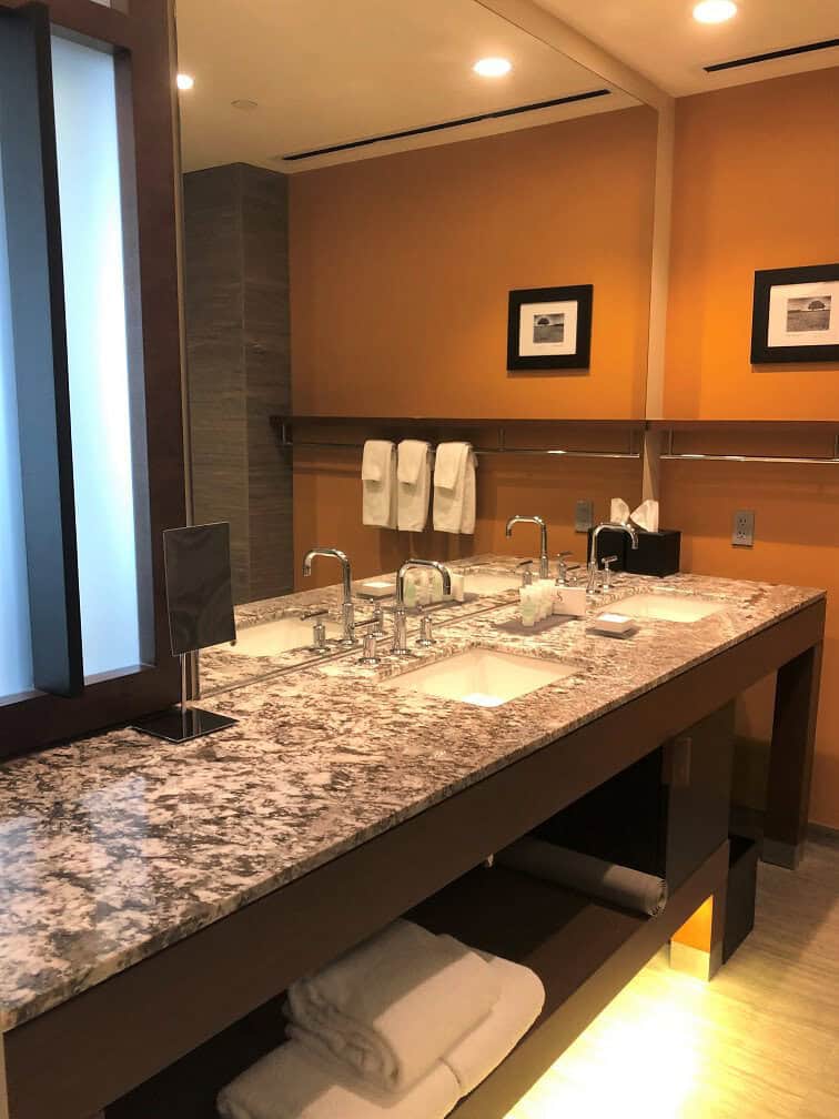Streamsong Bathroom